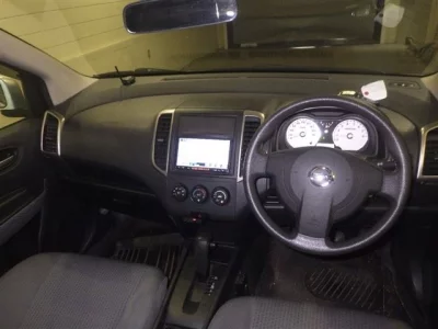 Nissan WINGROAD