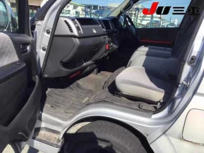 Toyota RegiusAce