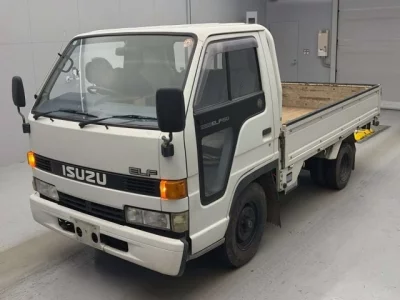 Isuzu ELF