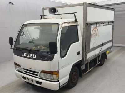 Isuzu ELF