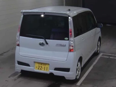 Subaru STELLA