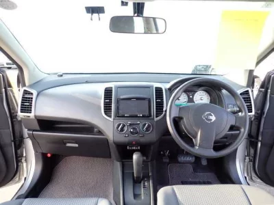 Nissan WINGROAD