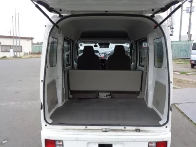 Nissan NV100 CLIPPER