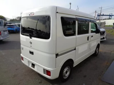 Nissan NV100 CLIPPER