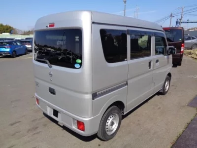 Nissan NV100 CLIPPER