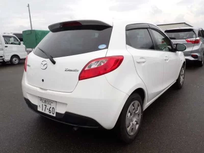 Mazda DEMIO