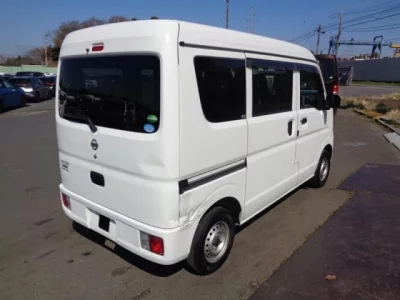 Nissan NV100 CLIPPER