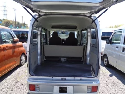 Nissan NV100 CLIPPER