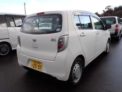Daihatsu MIRA E S