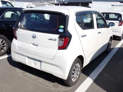Daihatsu MIRA E S