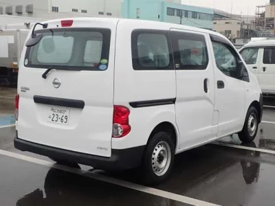 Nissan NV200