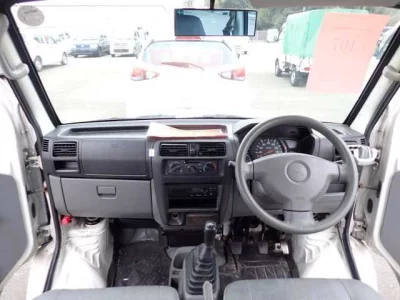 Mitsubishi Minicab Van