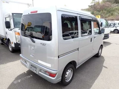 Daihatsu Hijet Cargo