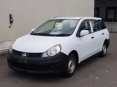 Nissan AD