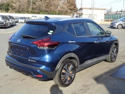 Nissan KICKS