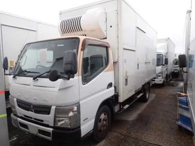 Mitsubishi Fuso Canter