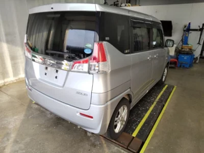 Suzuki Solio