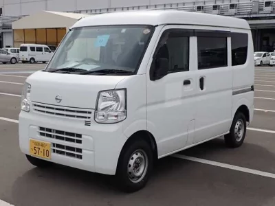Nissan NV100 CLIPPER