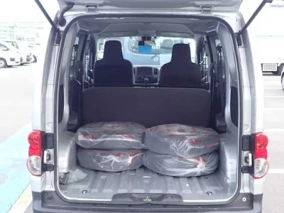 Nissan NV200