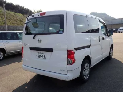 Nissan NV200