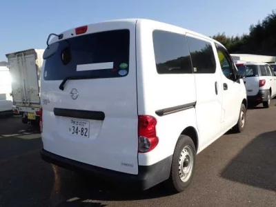 Nissan NV200