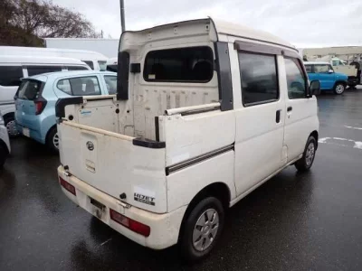 Daihatsu Hijet Deck Van