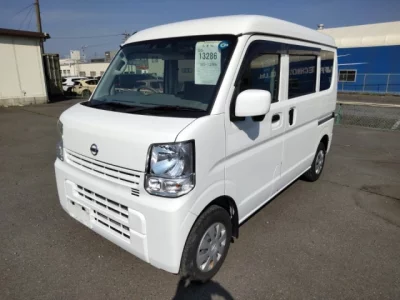 Nissan NV100 CLIPPER