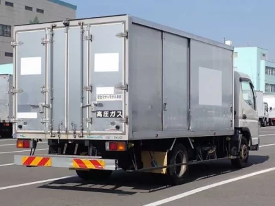 Mitsubishi Fuso Canter