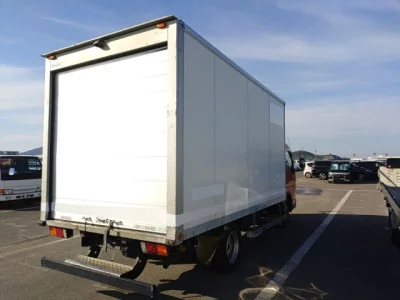 Mitsubishi Fuso Canter