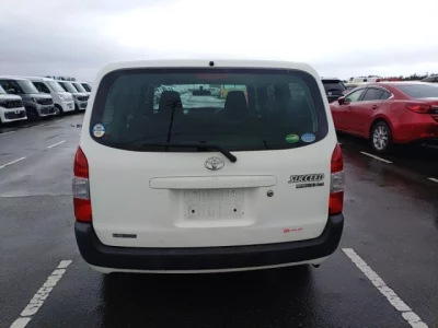Toyota Succeed