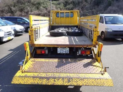 Mitsubishi Fuso Canter