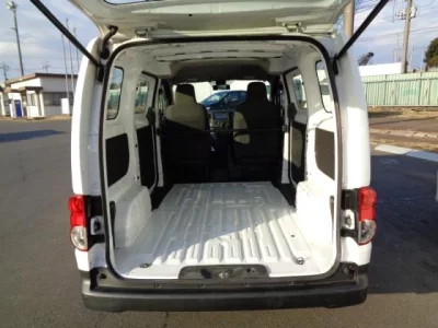 Nissan NV200