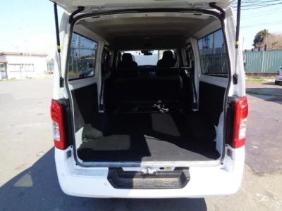 Nissan Caravan