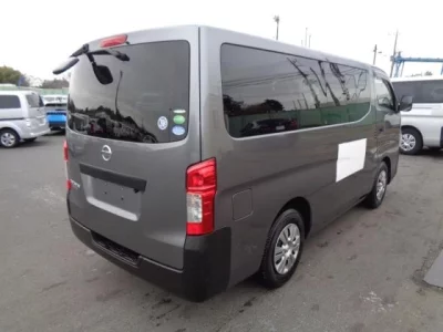 Nissan Caravan