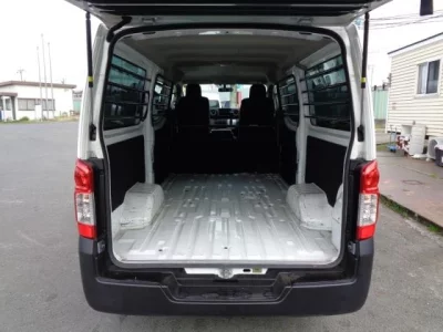 Nissan Caravan