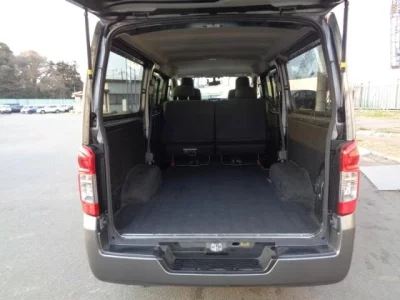 Nissan Caravan