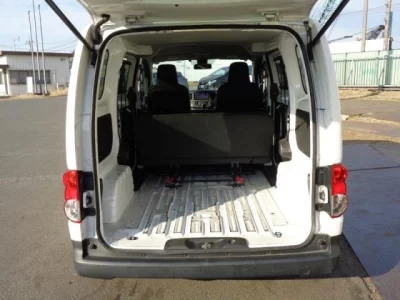 Nissan NV200