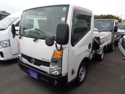 Nissan ATLAS