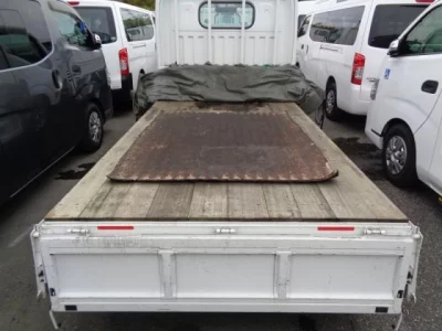 Nissan ATLAS