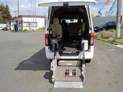 Nissan Caravan