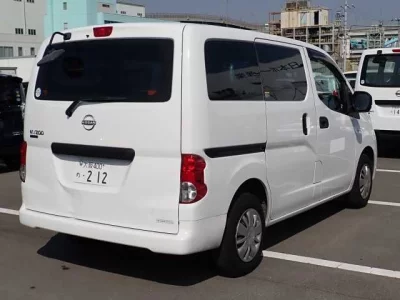 Nissan NV200