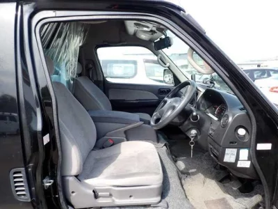 Nissan Caravan