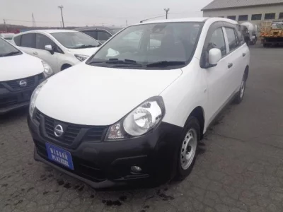 Nissan AD