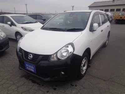 Nissan AD
