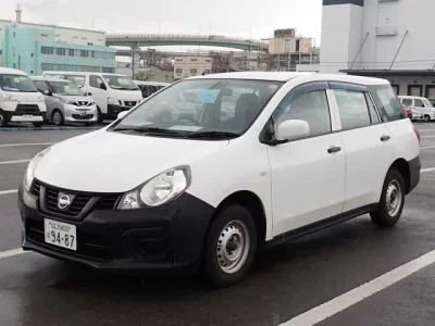 Nissan AD