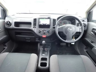 Nissan AD