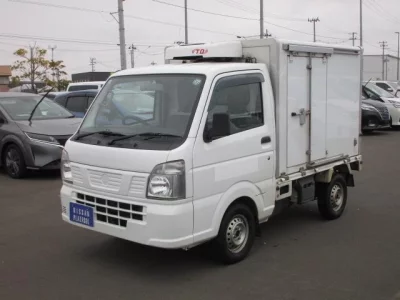 Nissan NT100 Clipper