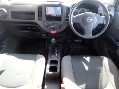 Nissan AD