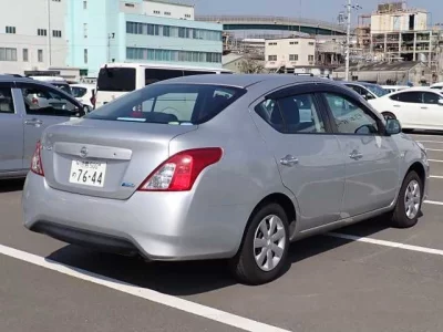 Nissan Latio