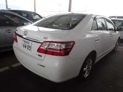 Toyota Premio